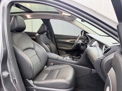 Certified 2023 INFINITI QX50 Luxe FWD image 42