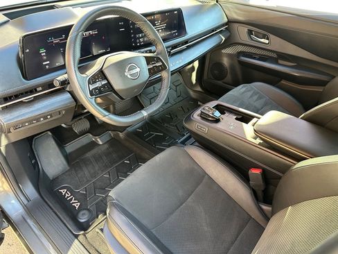 Used 2023 Nissan Ariya Engage image 3