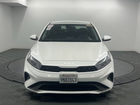 Used 2024 Kia Forte LXS image 5