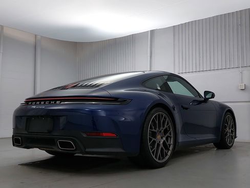 Certified 2025 Porsche 911 Carrera image 7