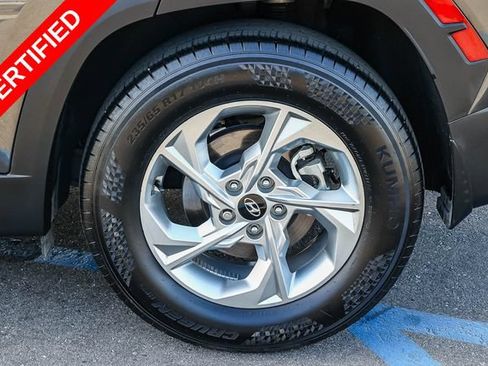 Certified 2023 Hyundai Tucson SE FWD image 8