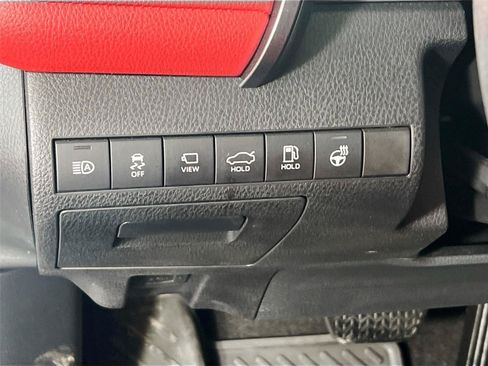 Used 2022 Toyota Camry XSE w/ Navigation Upgrade Package FWD image 10