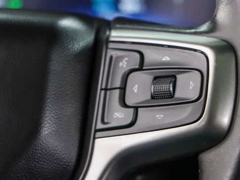 Used 2022 Chevrolet Tahoe Z71 w/ Z71 Off-Road Package image 15