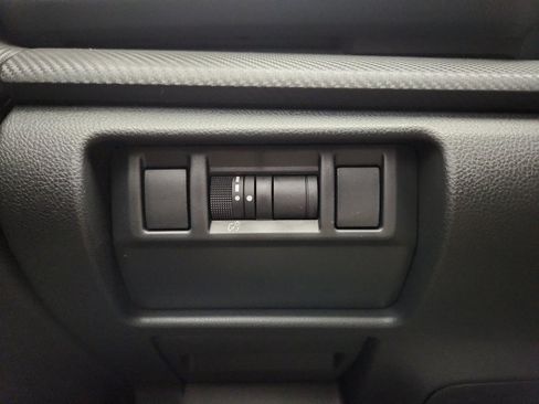 New 2026 Subaru Crosstrek 2.5i Limited AWD/4WD image 10