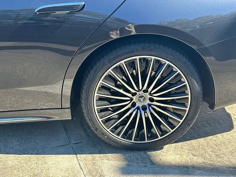 New 2026 Mercedes-Benz E 350 4MATIC Sedan image 22