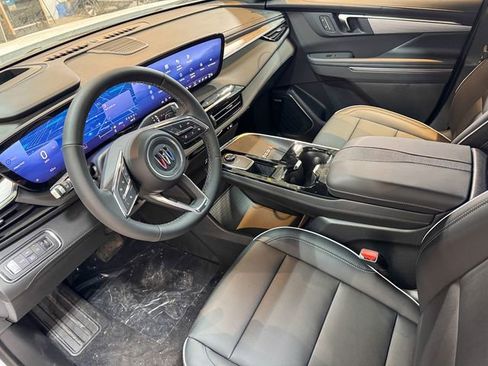 New 2025 Buick Enclave Preferred w/ Power Package image 15