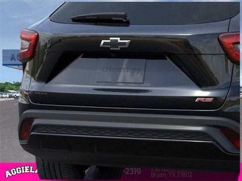 New 2026 Chevrolet Trax RS image 14
