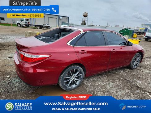 Used 2015 Toyota Camry XSE FWD image 4