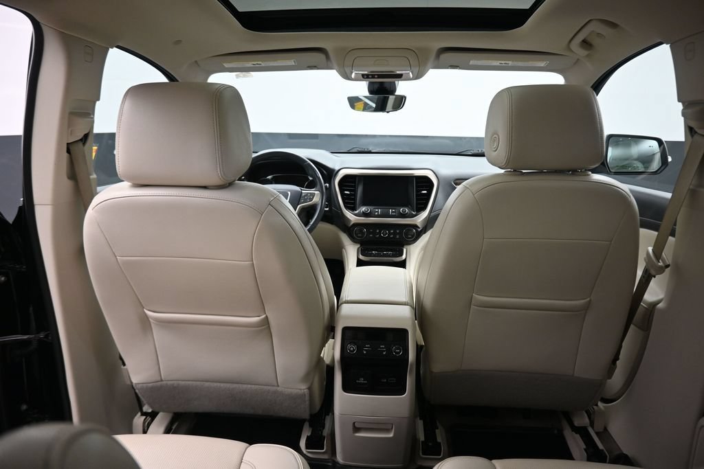 Used 2021 GMC Acadia Denali w/ Denali Ultimate Package AWD/4WD image 50