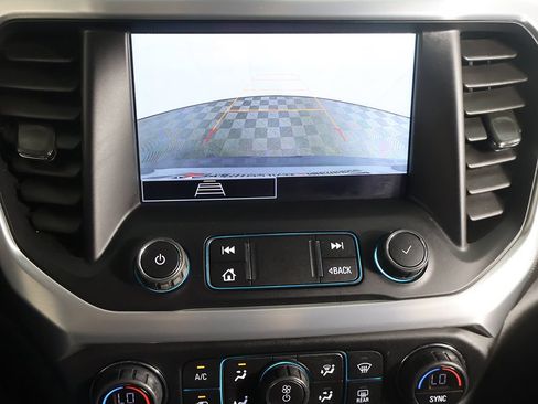 Used 2021 GMC Acadia SLE w/ LPO, Floor Liner Package FWD image 39
