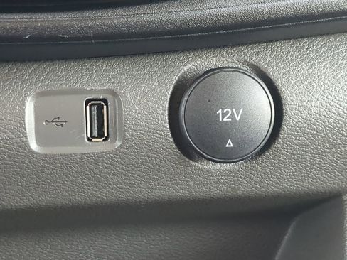 Certified 2025 Ford Transit 350 XLT image 20