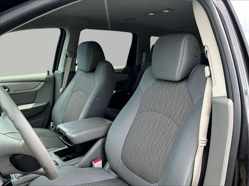Used 2016 Chevrolet Traverse LS w/ LPO, 'HIT The Road' Package AWD/4WD image 21
