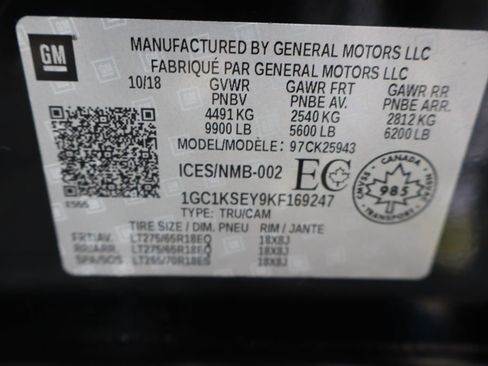 Used 2019 Chevrolet Silverado 2500 LT w/ Midnight Edition image 33