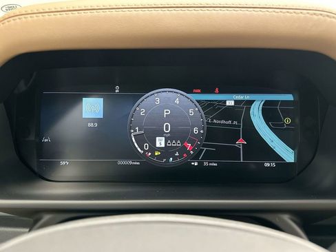 New 2026 Land Rover Defender 110 X-Dynamic SE image 16