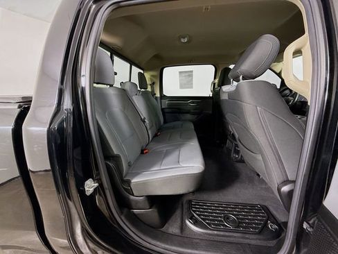 Used 2019 RAM 1500 Big Horn image 24