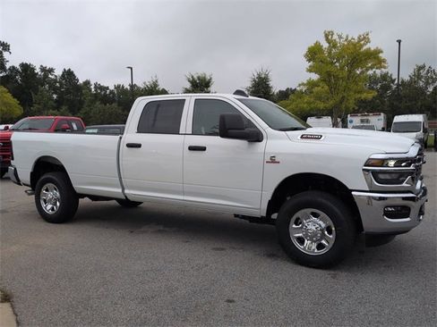 New 2026 RAM 2500 Tradesman w/ Chrome Appearance Group image 2
