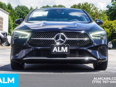 Used 2025 Mercedes-Benz CLA 250 4MATIC image 11