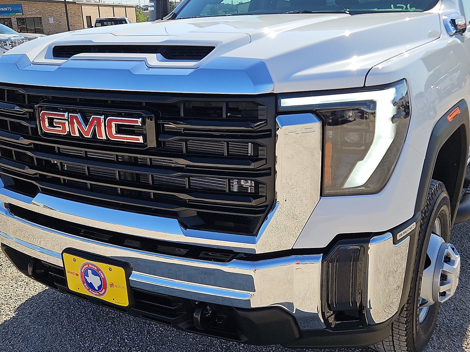 New 2026 GMC Sierra 3500 Pro AWD/4WD image 8