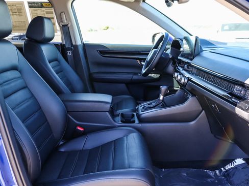 Used 2025 Honda CR-V EX-L image 19
