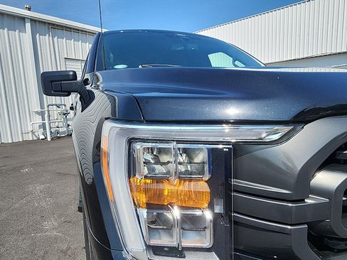Used 2022 Ford F150 XLT w/ Equipment Group 302A High AWD/4WD image 12