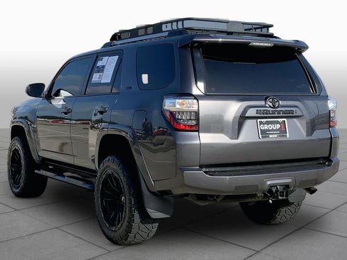 Used 2022 Toyota 4Runner SR5 RWD image 12