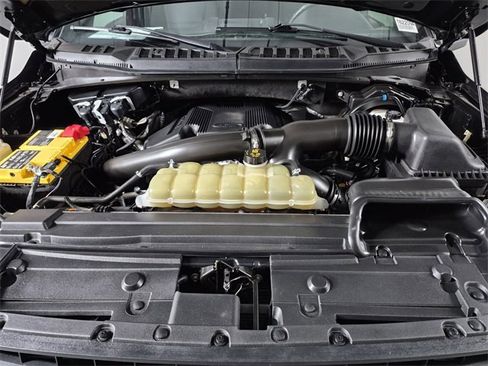 Used 2020 Ford F150 XLT w/ Equipment Group 302A Luxury image 9