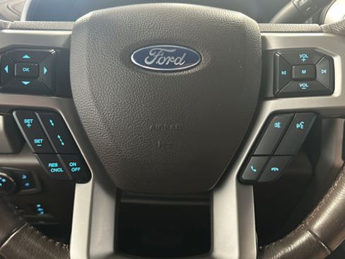 Used 2021 Ford F250 King Ranch w/ King Ranch Ultimate Package AWD/4WD image 16