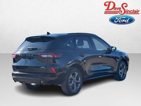 Used 2023 Ford Escape ST-Line w/ Tech Pack #1 image 7
