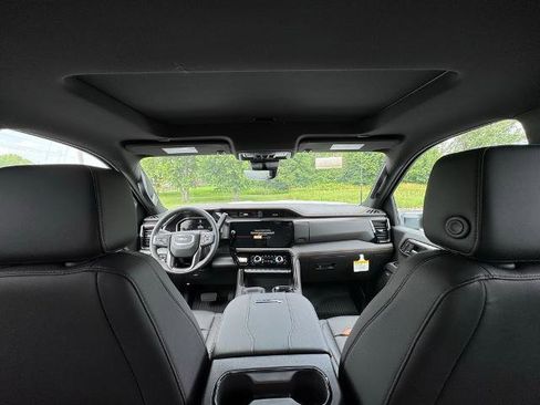 New 2025 GMC Sierra 2500 AT4 w/ AT4 Premium Plus Package image 39