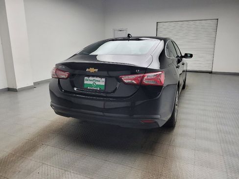 Used 2022 Chevrolet Malibu LT FWD image 7