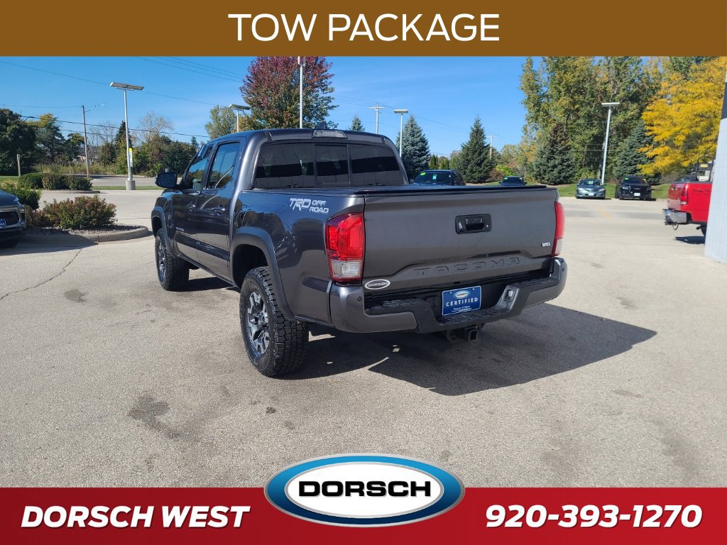 Used 2016 Toyota Tacoma TRD Off-Road w/ Premium & Technology Package RWD image 3