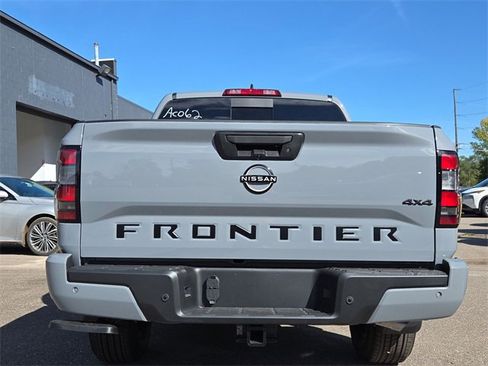 New 2026 Nissan Frontier SV image 23