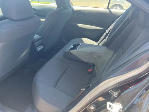 Used 2023 Toyota Corolla LE FWD image 11