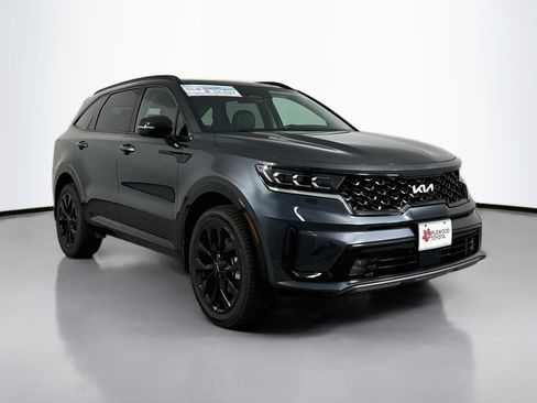 Used 2023 Kia Sorento SX AWD/4WD image 1