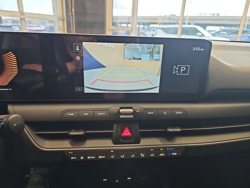 Used 2025 Kia K4 LXS image 26