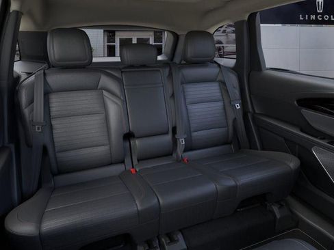 New 2026 Lincoln Nautilus Reserve image 11