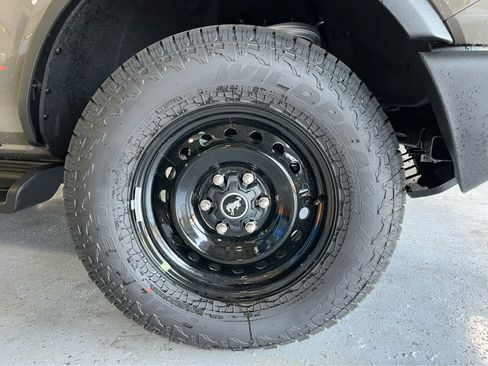 New 2026 Ford Bronco Outer Banks AWD/4WD image 32