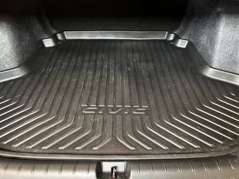 Used 2021 Honda Civic Sport image 21