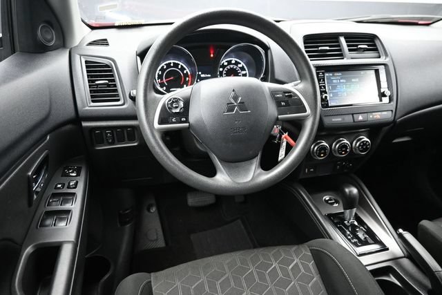 Used 2024 Mitsubishi Outlander Sport ES AWD/4WD image 11