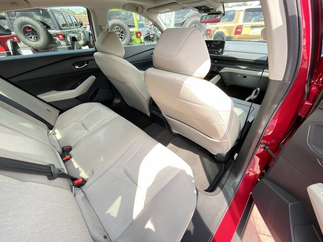 Certified 2025 Honda Accord SE image 33