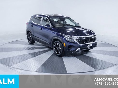 Used 2024 Kia Seltos EX FWD image 14