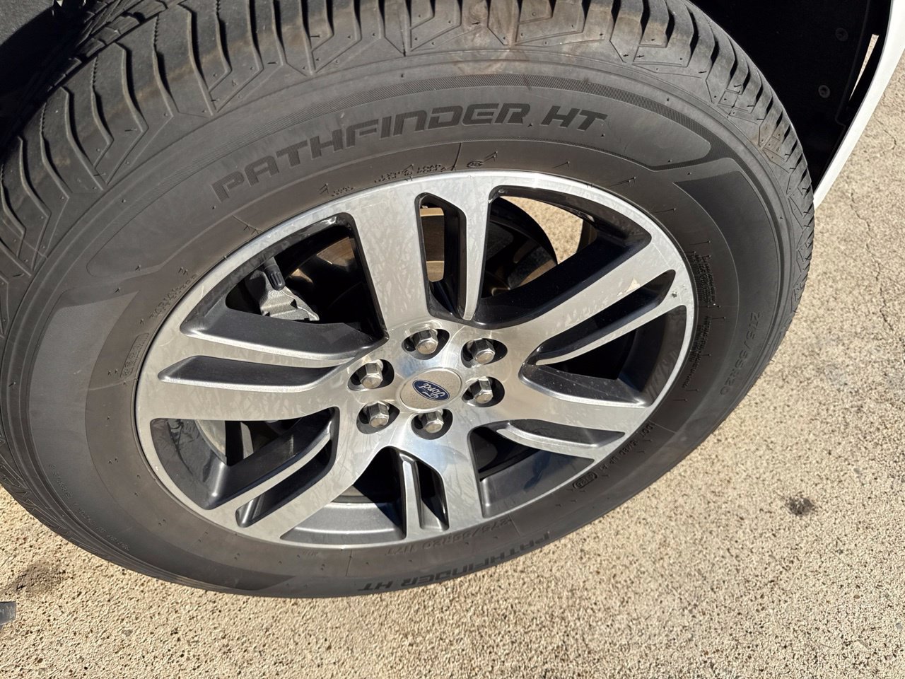 Used 2024 Ford Expedition Max Limited RWD image 17