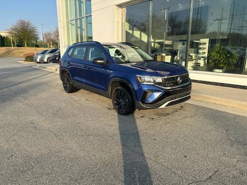 Used 2023 Volkswagen Taos S w/ Driver Assistance Package image 4