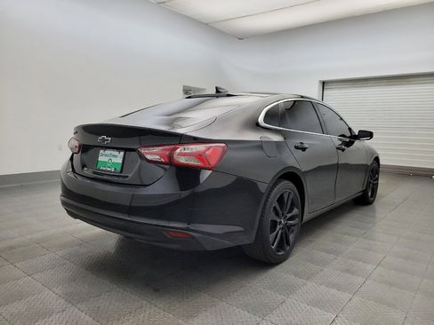 Used 2021 Chevrolet Malibu LT w/ Midnight Edition image 9