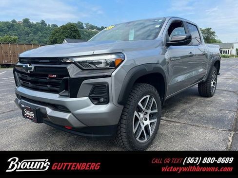 Used 2023 Chevrolet Colorado Z71 w/ Z71 Convenience Package 2 image 1