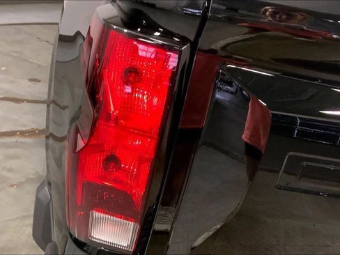 Used 2026 Chevrolet Colorado LT w/ Advanced Trailering Package RWD image 27