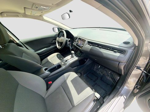 Used 2022 Honda HR-V LX image 31
