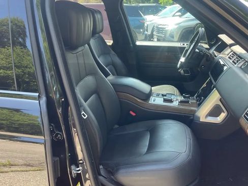 Used 2019 Land Rover Range Rover HSE AWD/4WD image 8