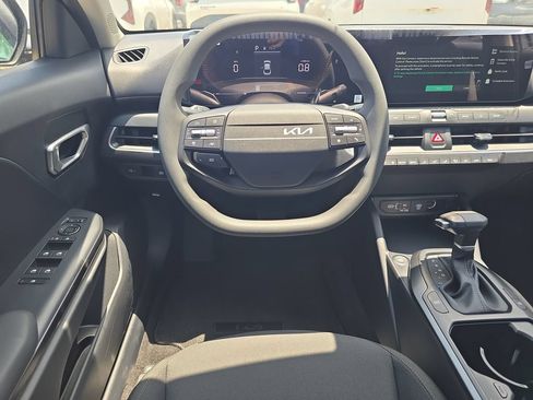 New 2026 Kia K4 FWD image 13