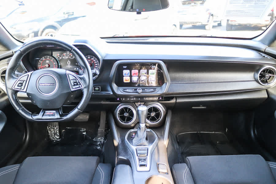Used 2016 Chevrolet Camaro SS RWD image 12